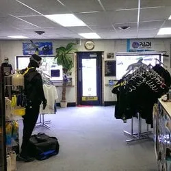 Divers Den