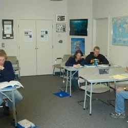 Weaver’s Dive & Travel Center